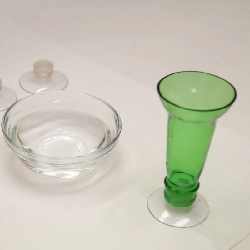 Glastoppers para convertir cuellos de botellas en vasos tequileros reciclados