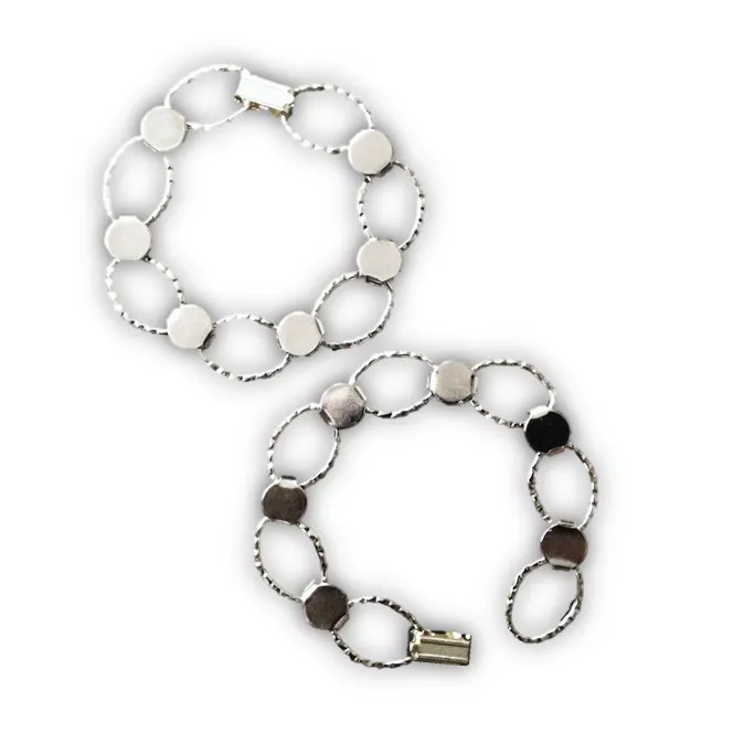 Brazalete Eslabones Martillados Chapado en Plata - 2pzas para Joyería en Vitrofusión