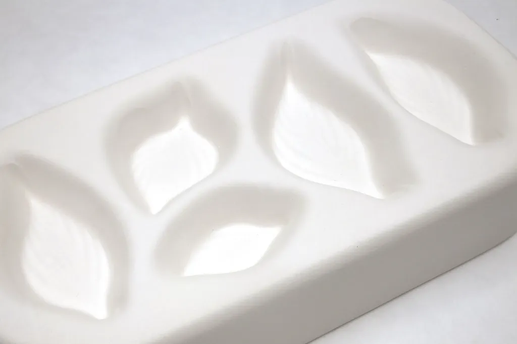 Molde Hojas Pequeñas Colour de Verre para Vitrofusión
