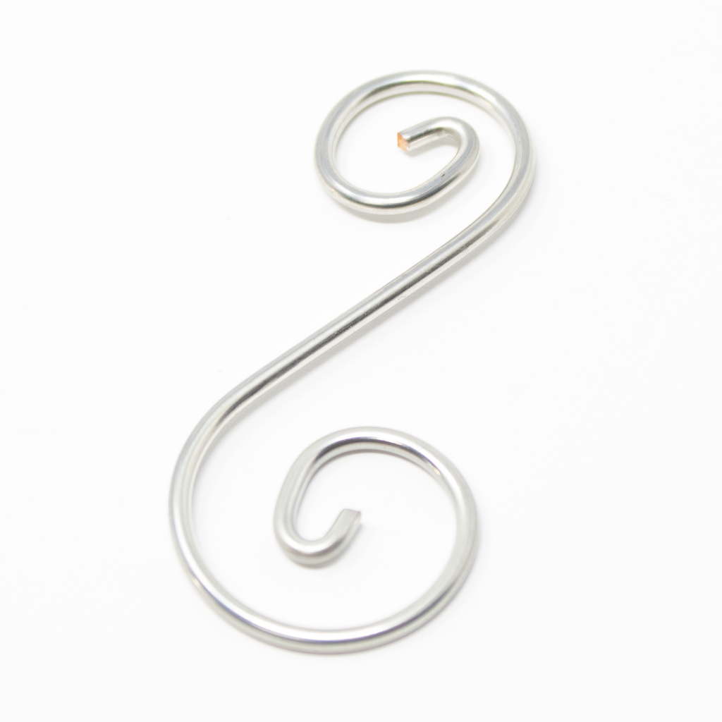 Colgantes Curly Q – #Q2 (6pzas)