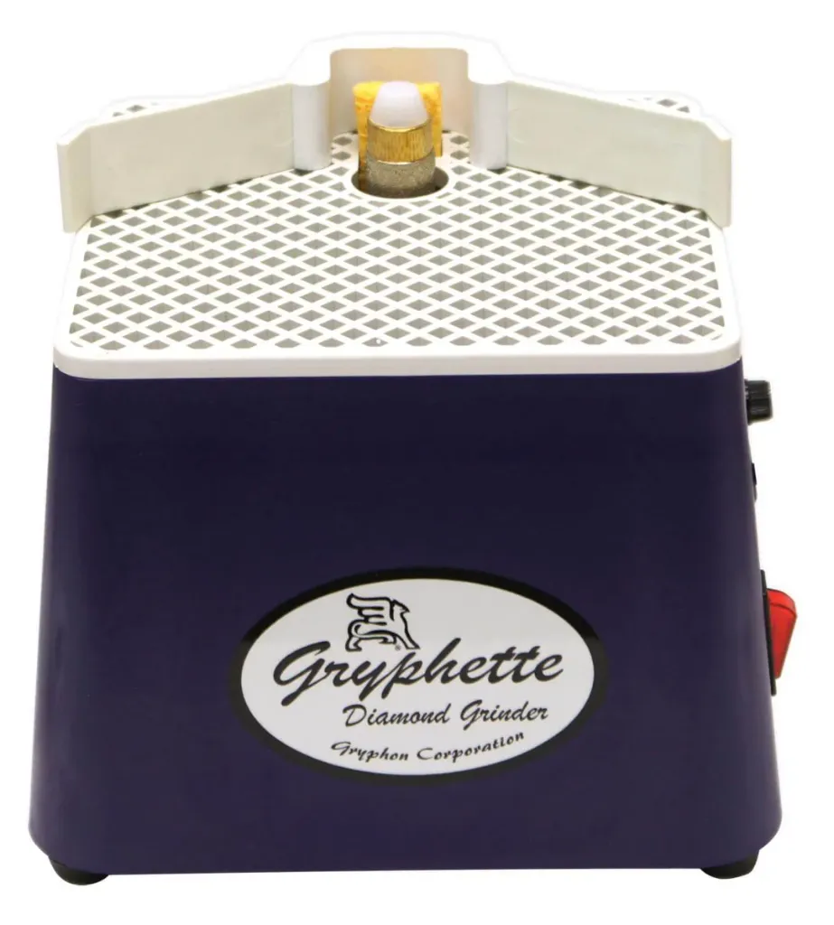 [407098] Pulidora Gryphon Gryphette